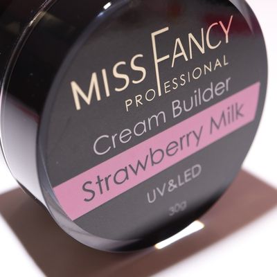 Cream builder Strawberry Milk