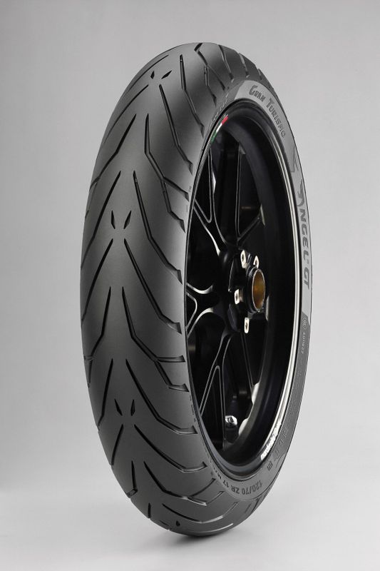 PIRELLI ANGEL GT 120/70 ZR 18 M/C (59W