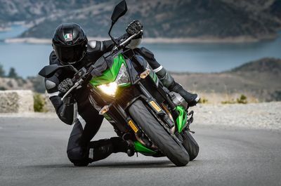 PIRELLI DIABLO ROSSO III 110/70 ZR 17