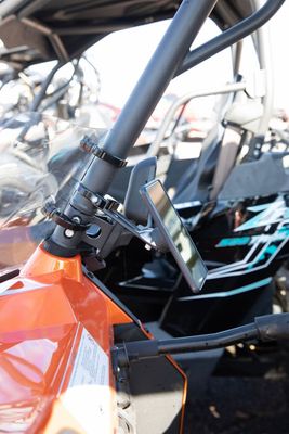 Telefonfäste Klock Werks offset 1.625" UTV