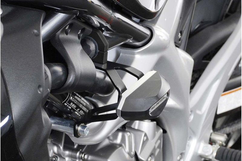 Ramskydd SW-Motech svart Suzuki 09-upp