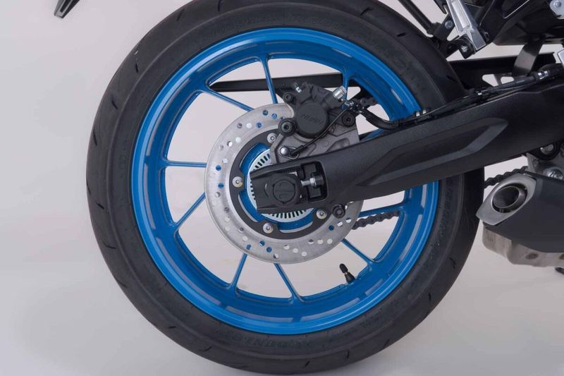Hjulaxel fram SW-Motech Suzuki GSX-8S 800 ABS 23-24