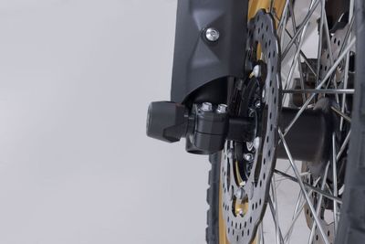 Hjulaxel fram SW-Motech Slider