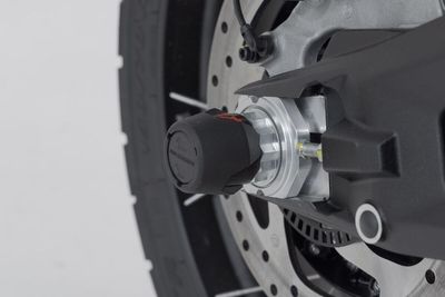 Kraschpuckar hjulaxel bak SW-Motech Ducati 14-24