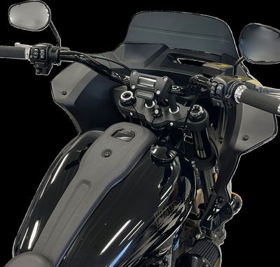 Styre Fat Baggers EZ 1-1/4" rund svart Softail 18-upp