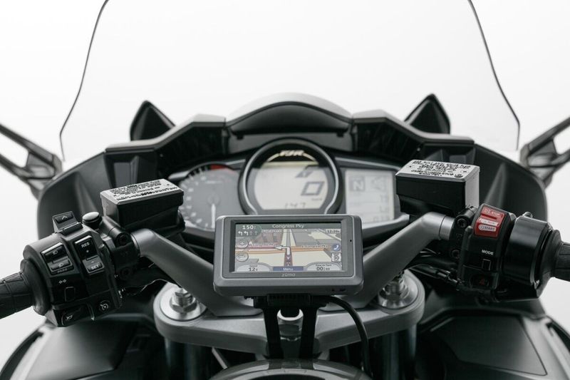 Fäste SW-Motech Handlebar GPS Yamaha 04-20