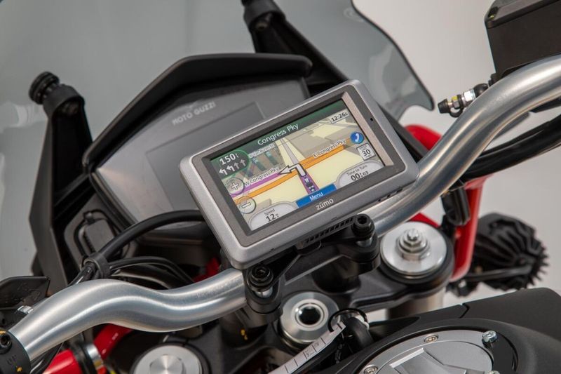 Fäste SW-Motech Handlebar GPS Moto Guzzi 18-24