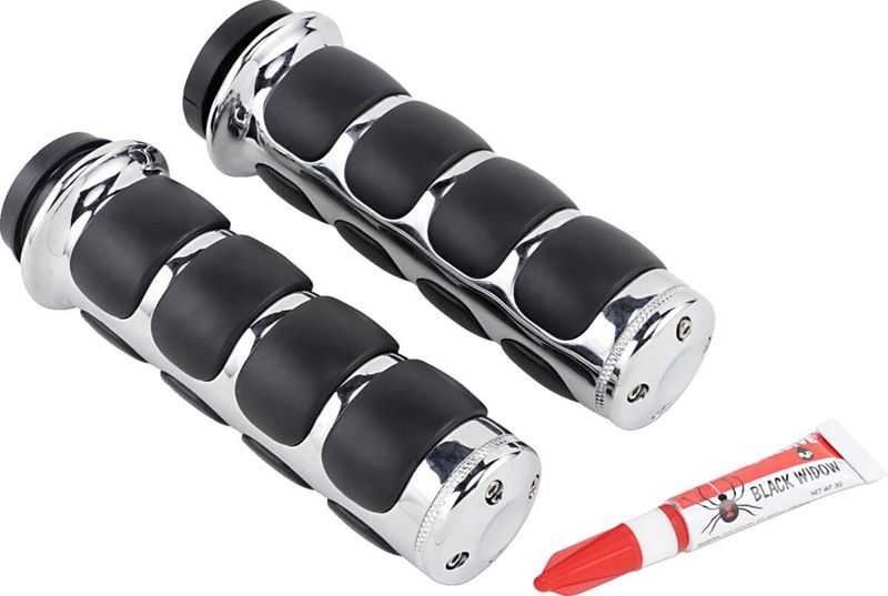 Handtag Kuryakyn ISO-Grips H-D 08-24 krom