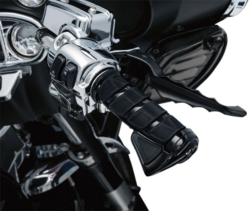 Handtag Kuryakyn Kinetic H-D 18-24 svart