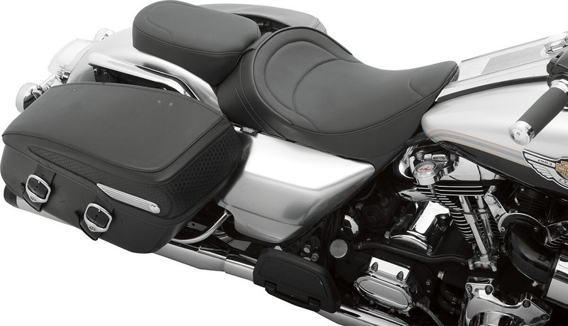 Solosadel Drag Specialties vinyl svart Touring 97-07