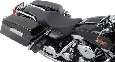 Solosadel Drag Specialties EZ-ON vinyl svart Touring 97-07