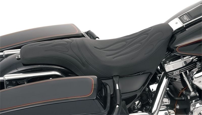 Sadel Drag Specialties Predator vinyl svart flame Touring 97-07