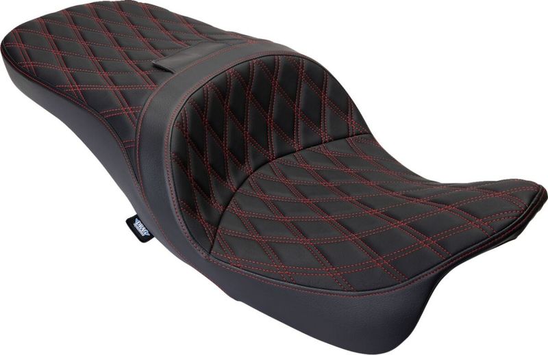 Touringsadel Drag Specialties Freedom vinyl dubbel diamond röd Touring 09-24, Trike 14-21