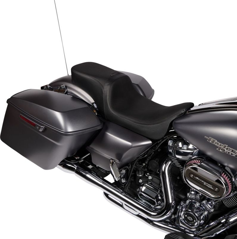 Sadel Drag Specialties Predator 2 med ryggstöd slät vinyl Touring 08-24, Trike 14-21