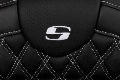 Sadel Saddlemen Roadsofa Lattice Sofa med ryggstöd Touring 08-24 vit