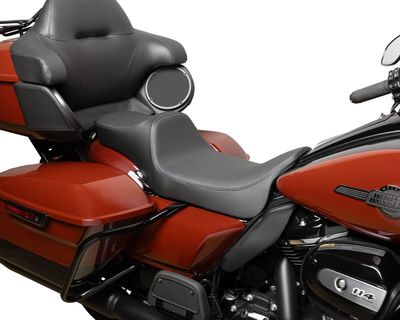 Sadel Drag Specialties Reach Predator III förlängd slät läder Touring 97-24, Trike 14-21 4687A