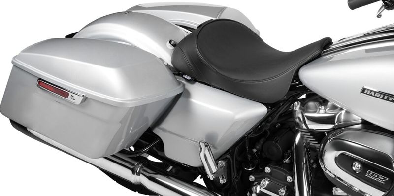 Sadel fram Drag Specialties Option slät Touring 08-24, Trike 14-21