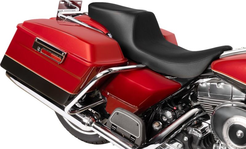 Sadel Drag Specialties Predator 2 slät Touring 96-07 4695A
