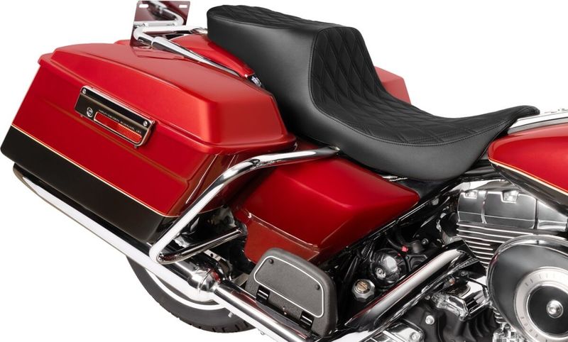 Sadel Drag Specialties Predator 2 dubbel diamond Touring 96-07 svart