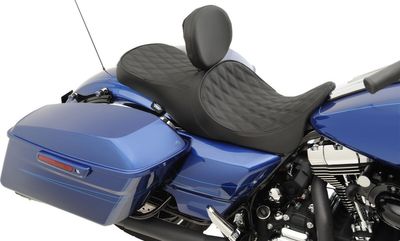 Sadel 2-sits låg profil framflyttad Drag Specialties läder Touring 08-24, Trike 14-21