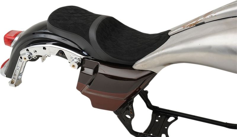 Touringsadel Drag Specialties Yaffe Razorback Touring 10-24, Trike 14-19