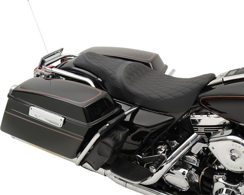 Sadel Drag Specialties Caballero 2 vinyl diamond svart Touring 97-07