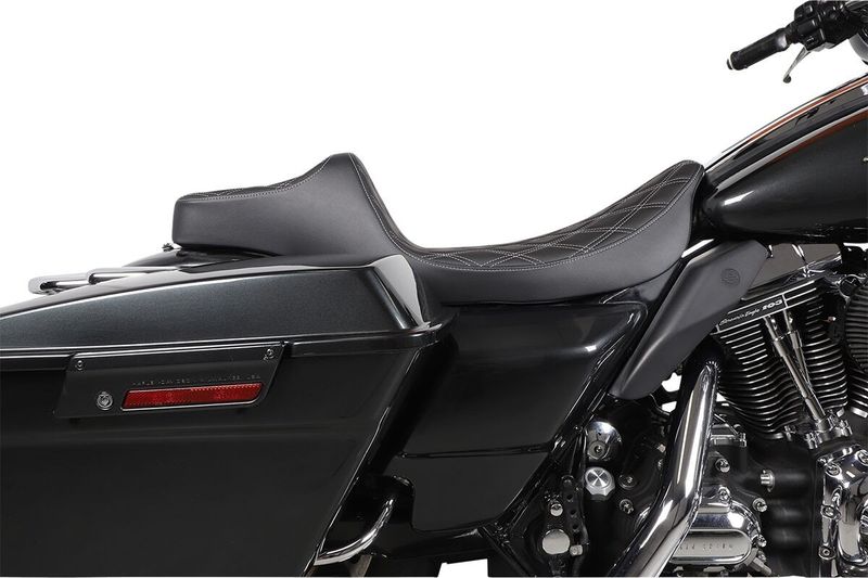 Sadel Drag Specialties Reach Predator III förlängd Touring 97-07 08011370
