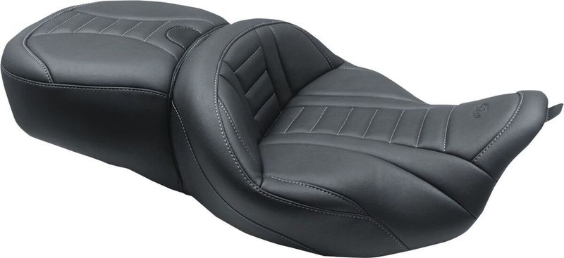 Touringsadel Mustang Removable Option Touring 08-upp, Trike 14-21 svart