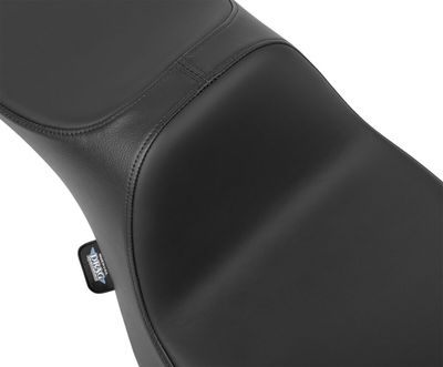 Sadel Drag Specialties Reach Predator III förlängd vinyl Touring 23-upp