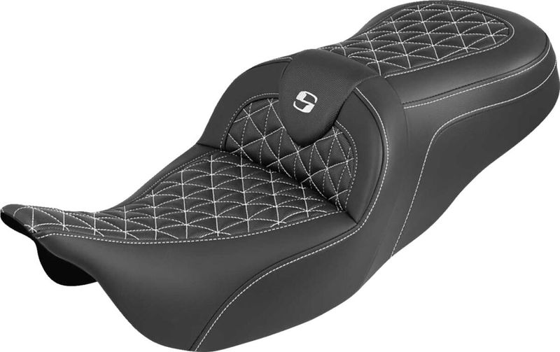 Sadel Saddlemen RoadSofa Tri Gripper Sofa Standard vit Touring 08-upp 808-07B-21006