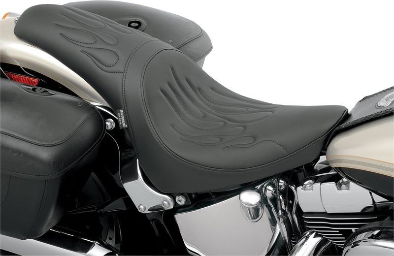 Sadel Drag Specialties Predator vinyl svart flame Softail 00-17