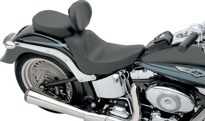 Solosadel Drag Specialties förare vinyl svart slät Softail 06-17