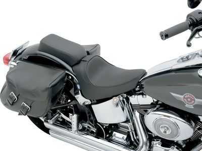 Solosadel Drag Specialties vinyl svart slät Softail 00-06