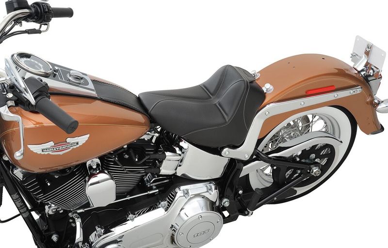 Solosadel Saddlemen Dominator Softail 06-17 806-15-0042