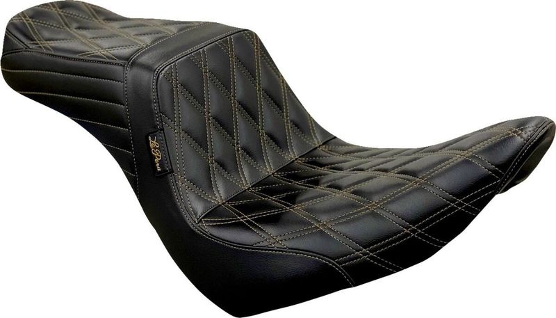Sadel Le Pera Tailwhip Chestnut Softail 18-upp
