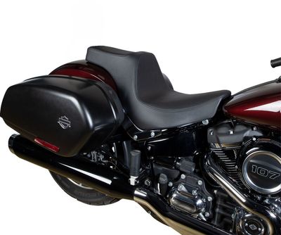 Sadel Drag Specialties Predator III slät svart Softail 18-upp