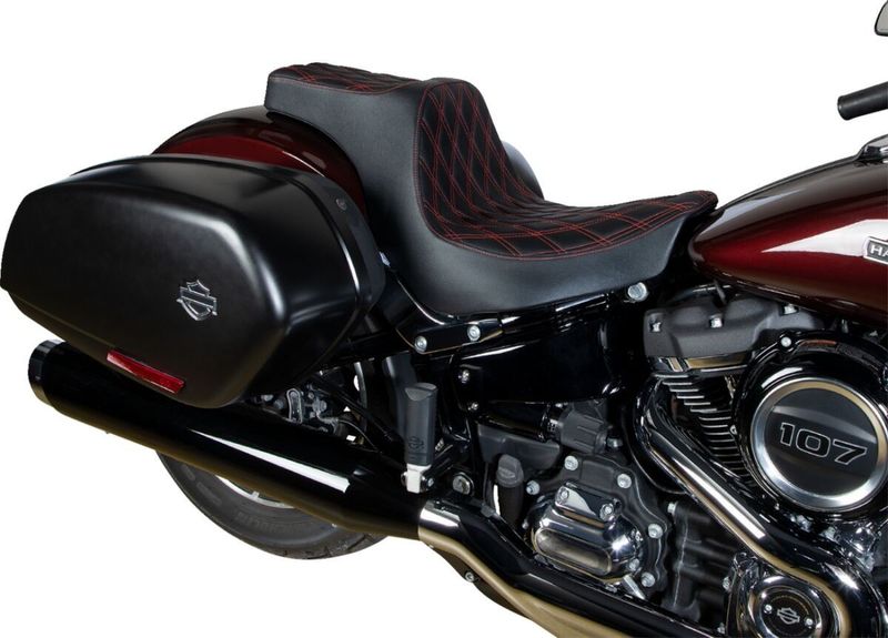 Sadel Drag Specialties Predator III dubbel diamond Softail 18-upp svart/röd