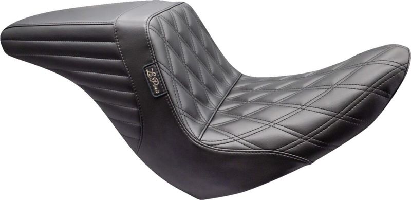 Sadel fram Le Pera Kickflip dubbel diamond Softail 18-24