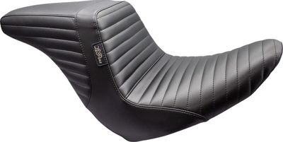 Sadel fram Le Pera Kickflip Pleated Softail 18-24