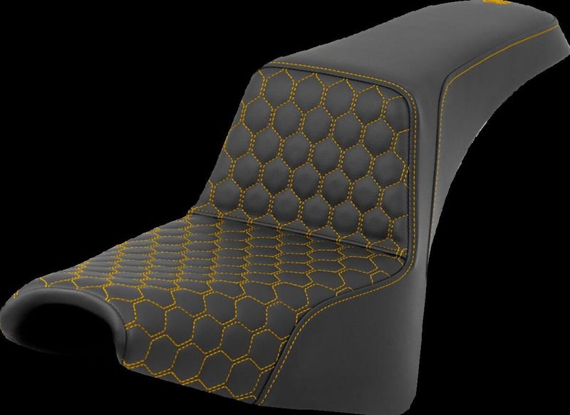 Sadel Saddlemen Honeycomb Step-Up guld Softail 18-upp 818-30-17707
