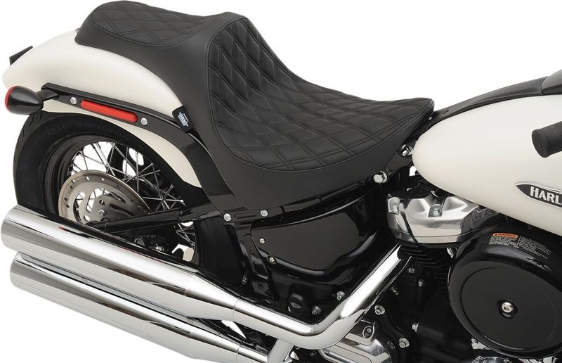 Sadel Drag Specialties Predator III dubbel Softail 18-24 svart