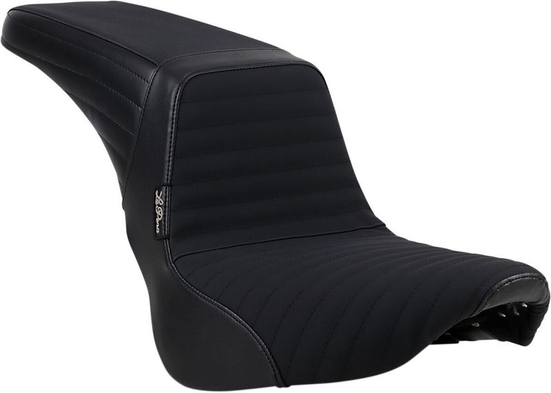 Sadel Le Pera Kickflip veckad Gripp Softail 18-upp
