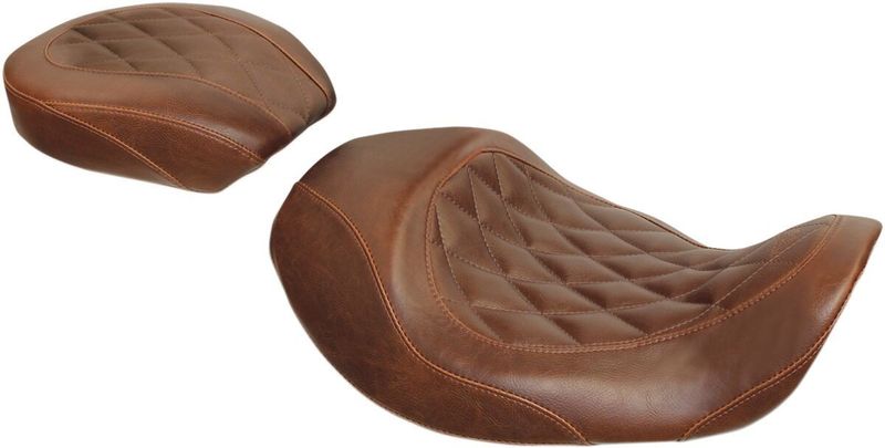 Solosadel Mustang Tripper Forward bred diamond Dyna 06-17 brun