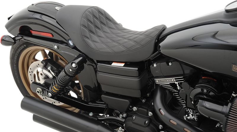 Solosadel Drag Specialties 3/4 diamond svart dubbel Dyna 06-17, Softail 00-17