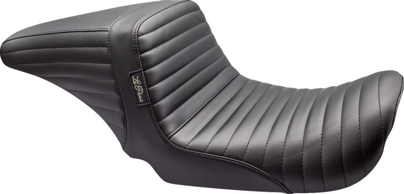 Sadel fram Le Pera Kickflip Pleated svart Dyna 06-17