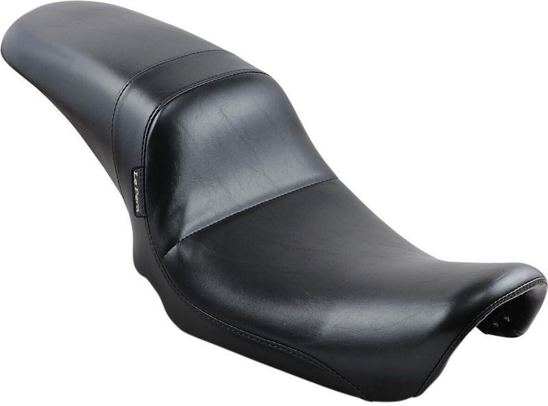 Sadel Le Pera Daytona slät Dyna 06-17