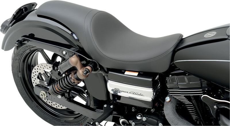 Sadel Drag Specialties Predator vinyl svart slät Dyna 06-17, Softail 00-17