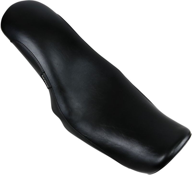 Sadel Le Pera Cobra 2 slät svart Dyna 06-17
