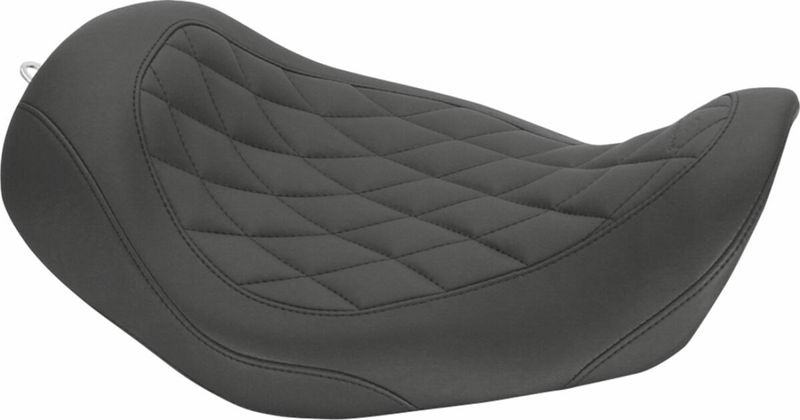 Solosadel Mustang Tripper bred svart diamond Dyna 06-17