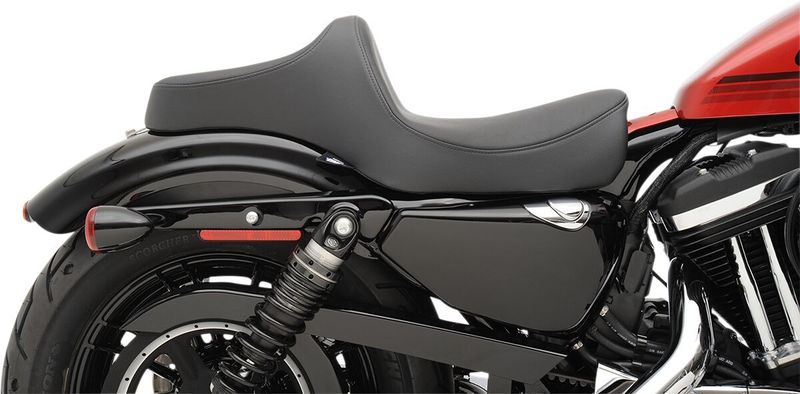 Sadel Drag Specialties Predator III slät Sportster 04-22